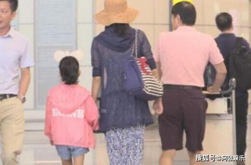 娱乐圈最热闹吃瓜的一天,揭秘明星幕后真相，精彩瞬间盘点！  第3张