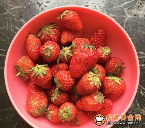 草莓果酱娱乐吃瓜君,揭秘娱乐圈那些不为人知的幕后故事  第1张